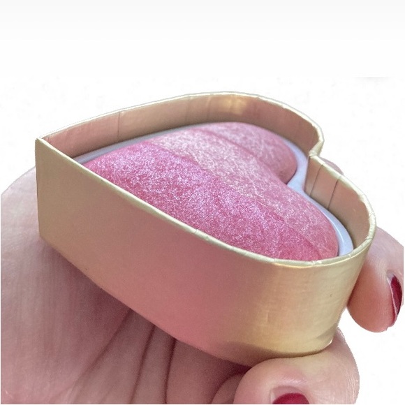 Too Faced Sweethearts Perfect Flush Blush - Picture 4 of 4